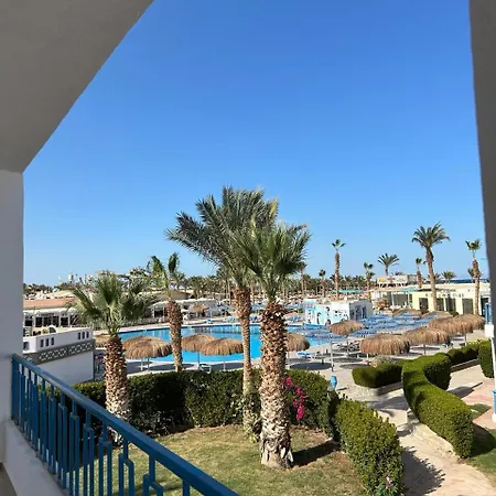 Mirage Aqua Resort 2 Bedroom Apartment